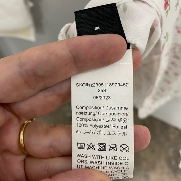 Cottagecore Floral Dress - Picture 2 of 7